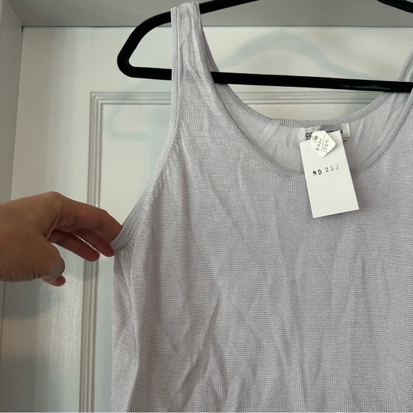 Compositions New York Tank Top Womens Medium Silver Knit Rayon Top Scoop Neck - Picture 3 of 6
